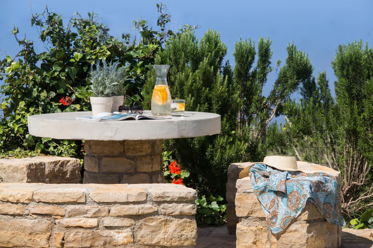 Triopetra Luxury Villas Panagia Ngoại thất bức ảnh